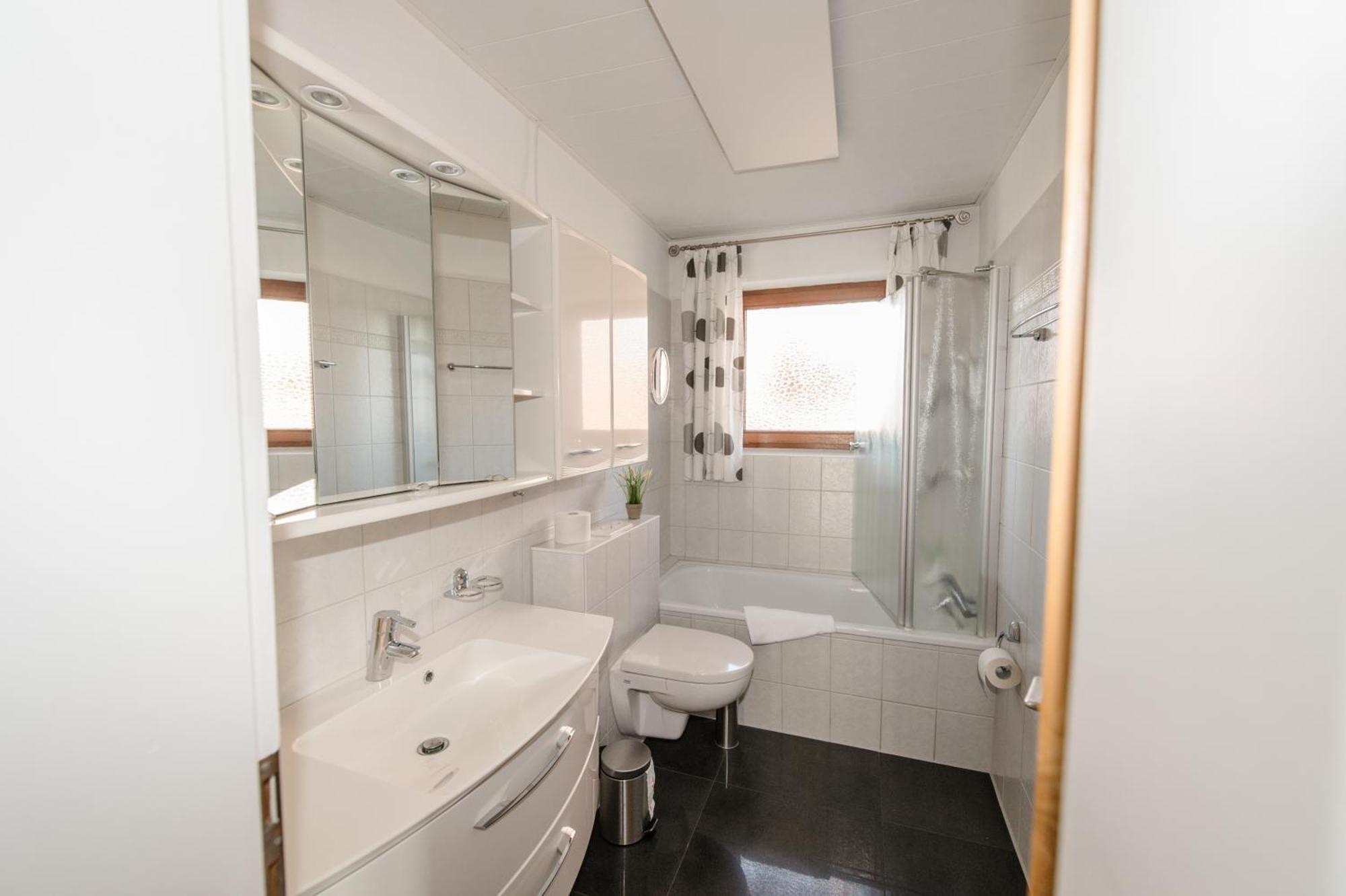 Ostsehbutzen Apartment Gluecksburg Phòng bức ảnh